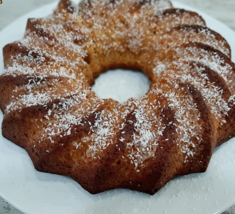 Bizcocho de coco y dulce de leche